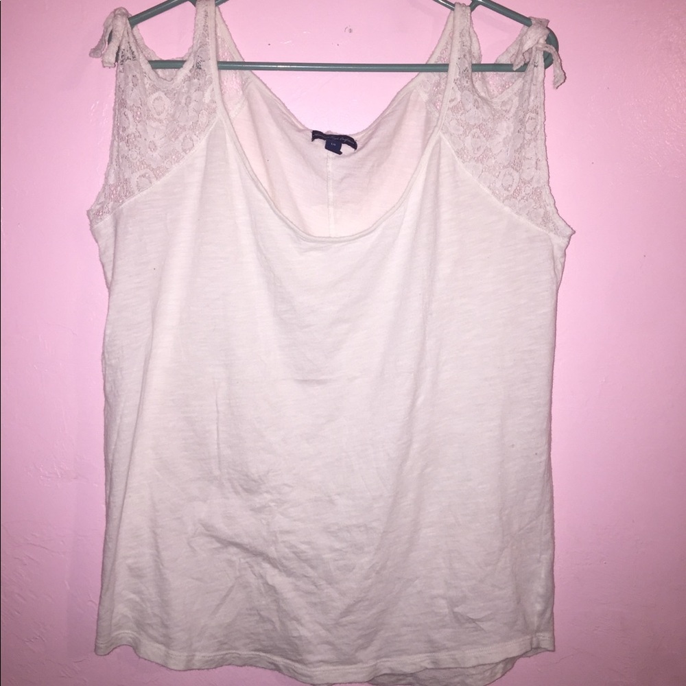 American Eagle Outfitters White Top with Lace